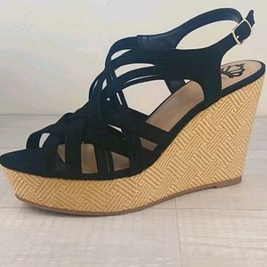 Fergalicious Black Strappy 5" Ratan Sole Platforms